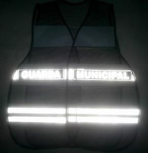 alt="imagem de coletes refletivos