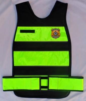 colete refletivo da Polícia Rodoviária Federal