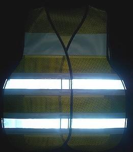 alt="imagem de colete refletivo telado"