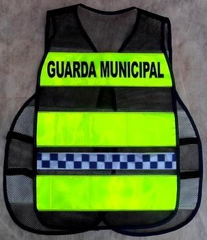 < img src="coletes-refletivos-guardas-municipais.gcmX02MM.jpg" alt="colete refletivo tipo blusÃ£o para guardas municipais">