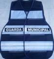 < img src="imagem.jpg" alt="imagem de colete refletivo cor azul guarda municipal ">