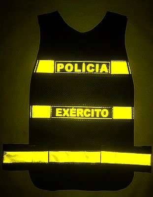 Coletes Refletivos da Polícia do Exército